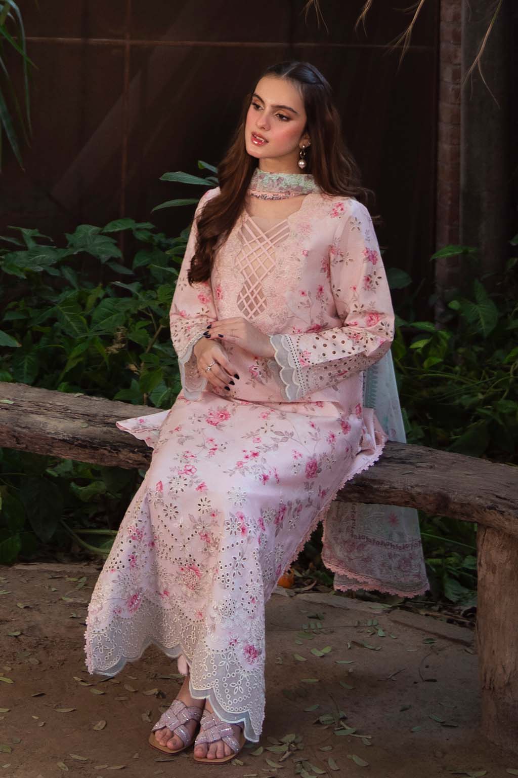 Baroque | Unstitched LAWN 3pcs Heavy Embroidered Suit With Chiffon Dupatta & Patches Eid