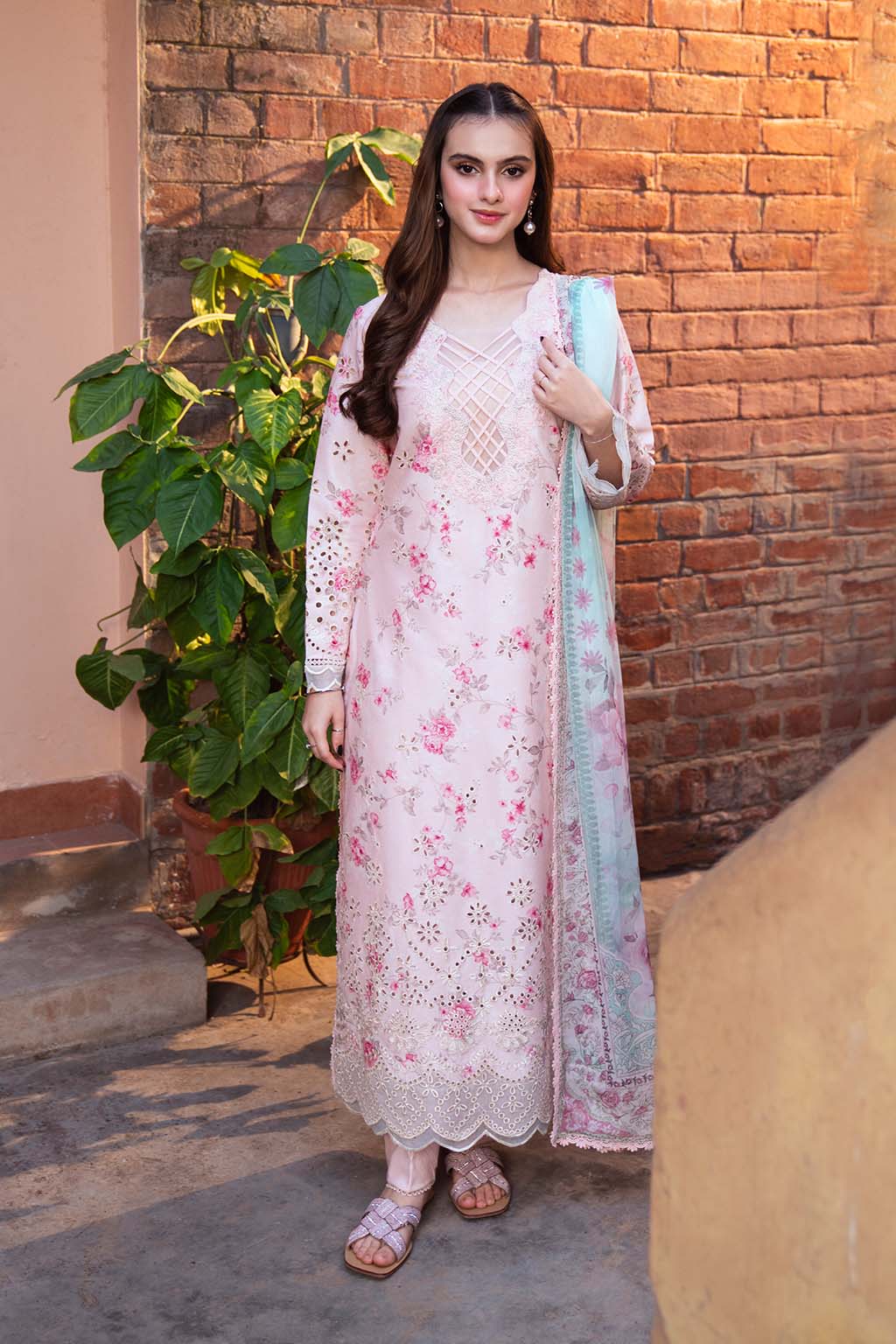 Baroque | Unstitched LAWN 3pcs Heavy Embroidered Suit With Chiffon Dupatta & Patches Eid