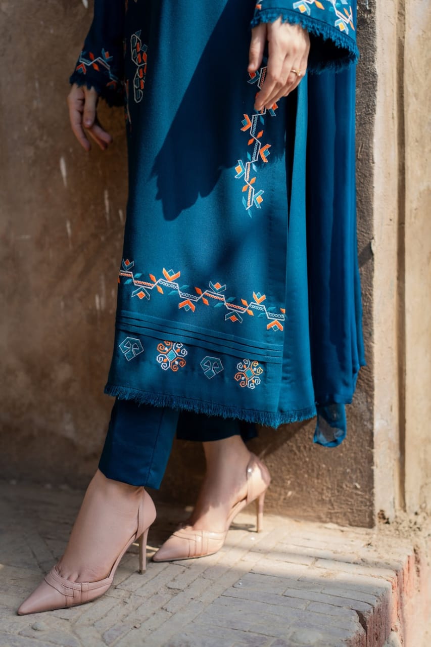 ZINC DHANAK 3Pcs Heavy Embroidered Suit